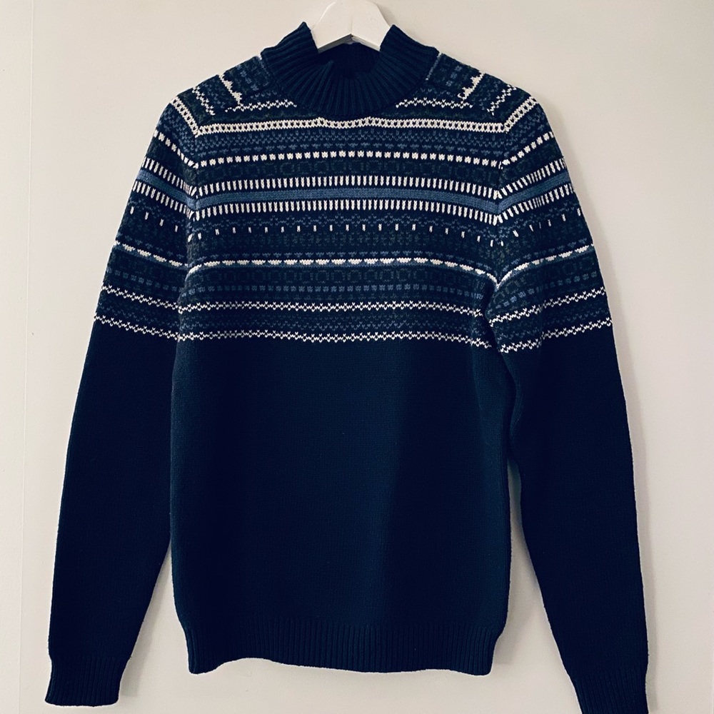 RW & Co. Crewneck Sweater (navy-multicolor, XS)